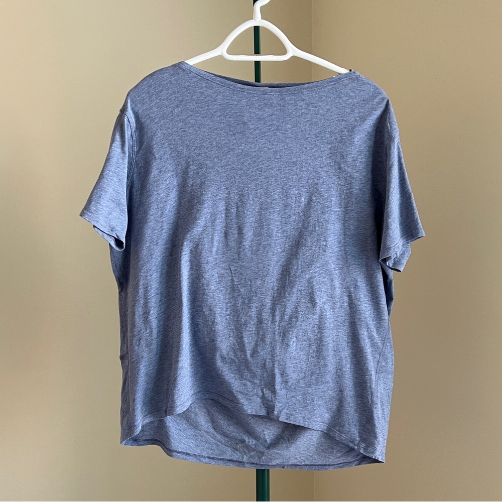 lululemon T-shirt